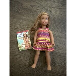 American Girl Mini Doll Lea in  Meet Outfit includes  Mini Book New!